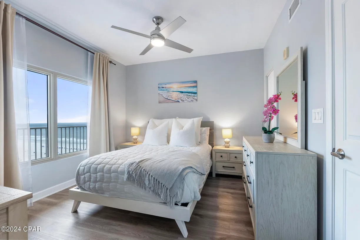 Northwest Florida Real Estate | View 9900 S Thomas Drive Unit# 925 | 1 Bed, 2 Baths