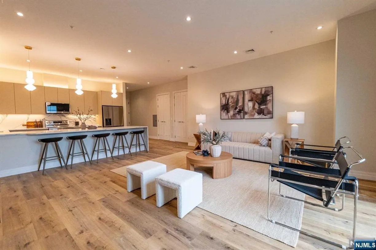 Bergen County Real Estate | View 1722 Springfield Avenue 302 | 2 Beds, 2 Baths