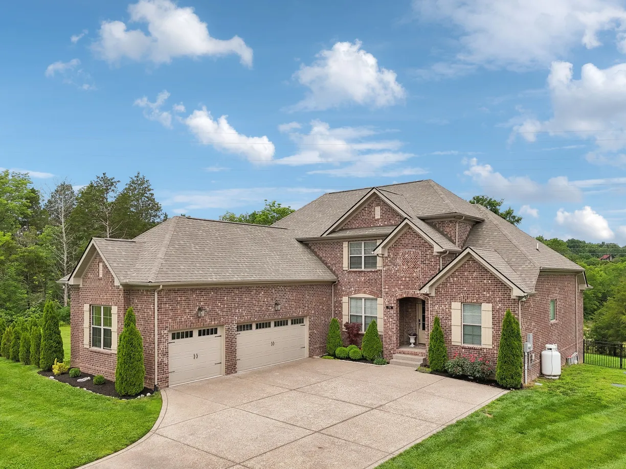 Nashville, TN Real Estate | View 176 Watermill Ln | room 1