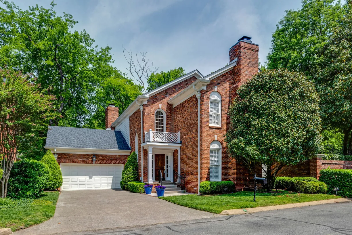 Nashville, TN Real Estate | View 3600 Bowlingate Ln | 3 Beds, 2 Baths