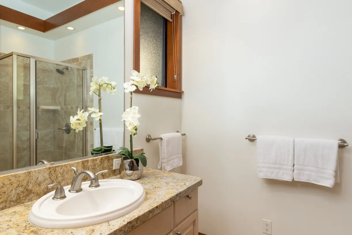 Hawaii Real Estate | View 73-1425 KUKUNA ST | room 17 | View 18