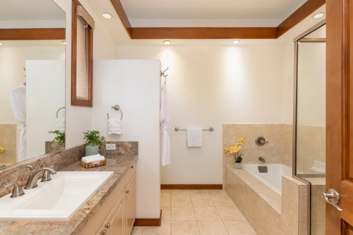 Hawaii Real Estate | View 73-1425 KUKUNA ST | room 9 | View 10