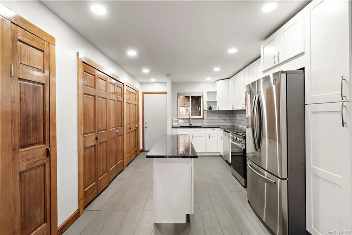 Rockland/Orange/NJ Real Estate | View 437 Palisade Avenue Unit# K1 | room 2