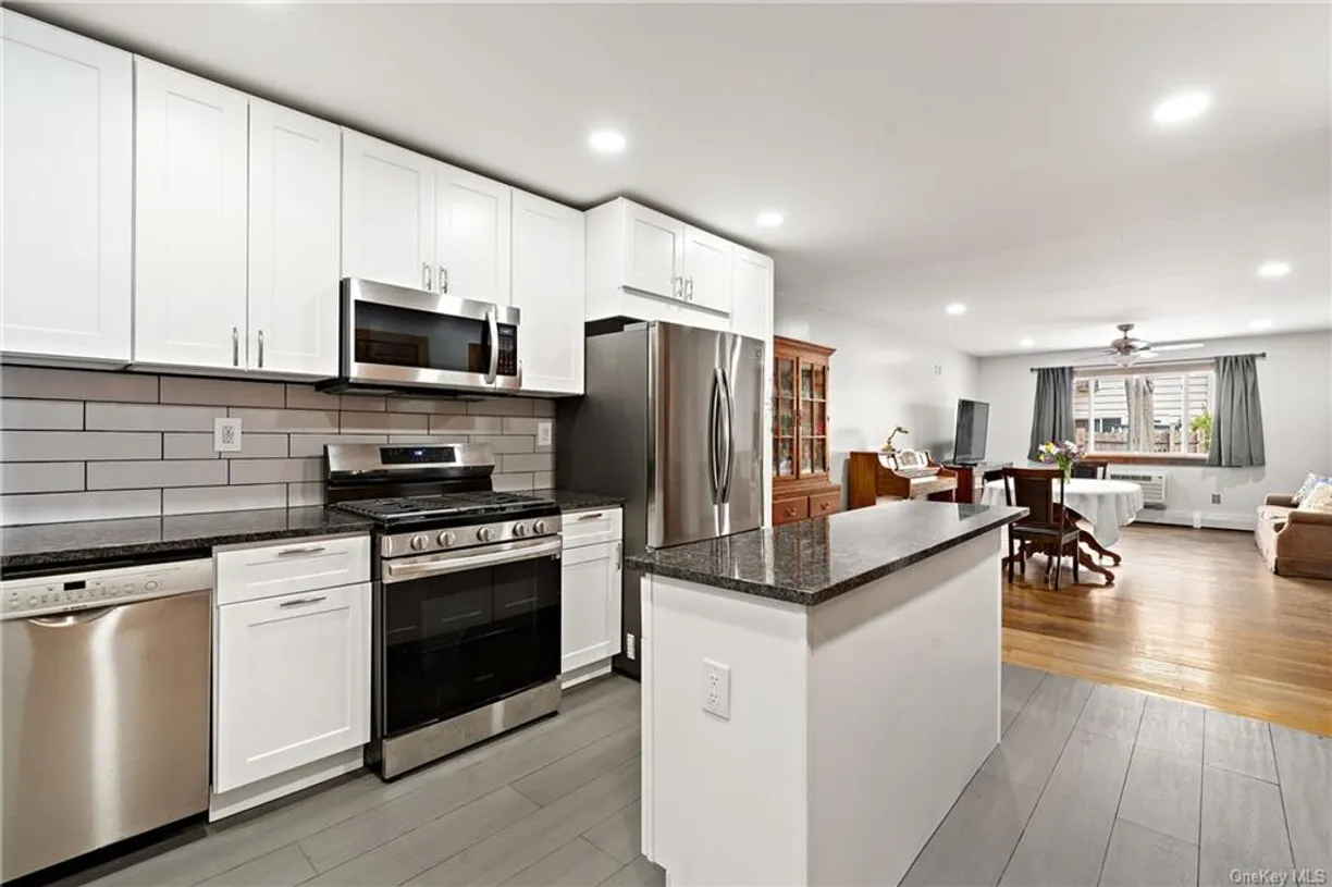 Rockland/Orange/NJ Real Estate | View 437 Palisade Avenue Unit# K1 | 1 Bed, 1 Bath