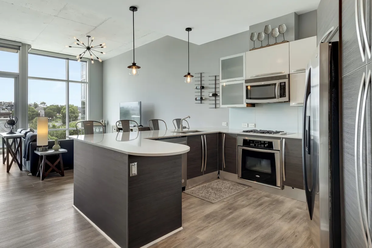 Nashville, TN Real Estate | View 700 12th Ave S S | room 1