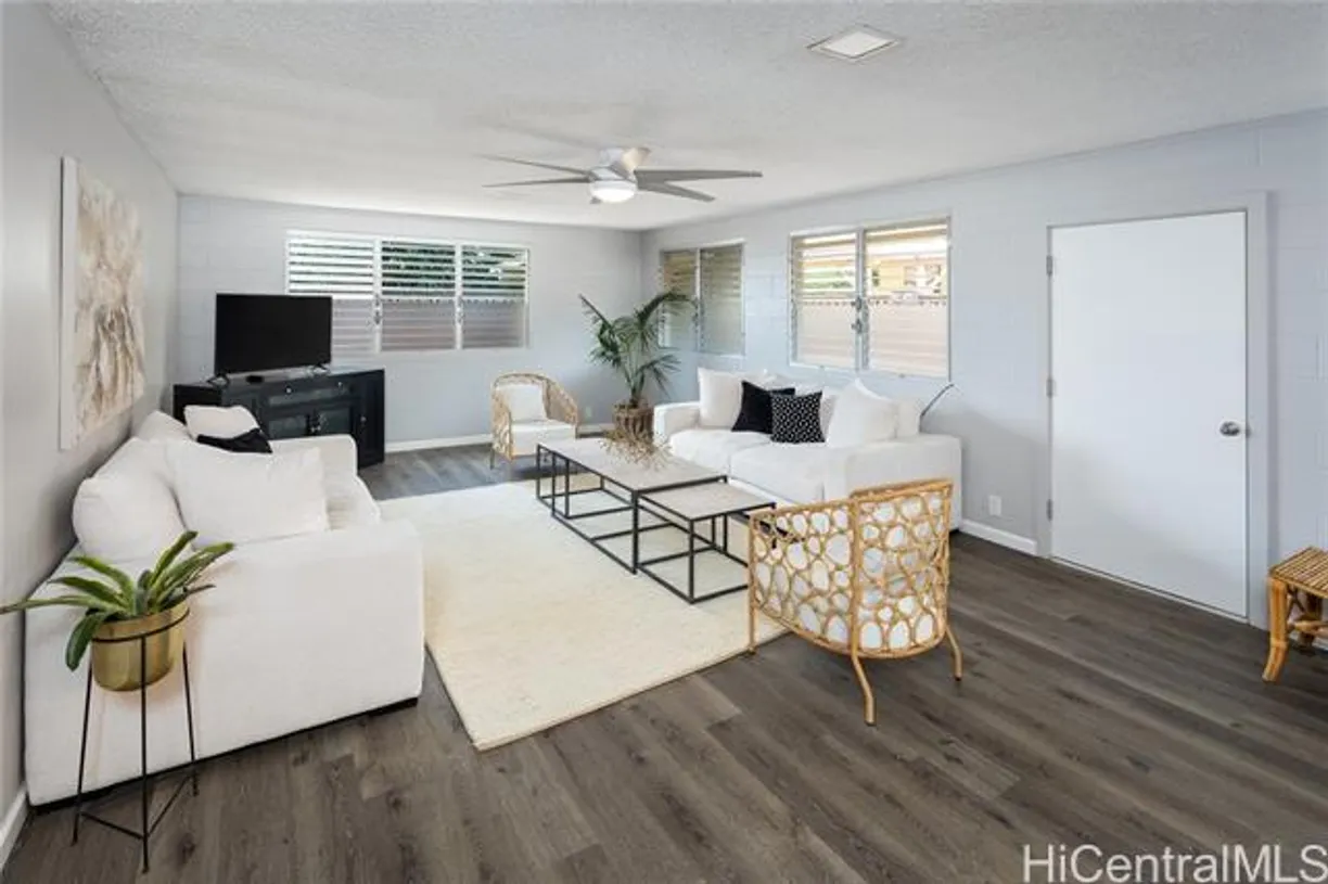 Hawaii Real Estate | View 94-313 Ulukoa Street | room 1