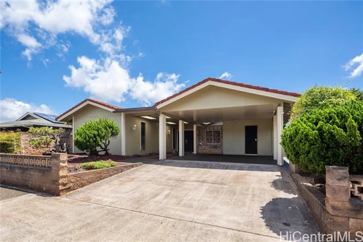 Hawaii Real Estate | View 94-313 Ulukoa Street | 4 Beds, 3 Baths