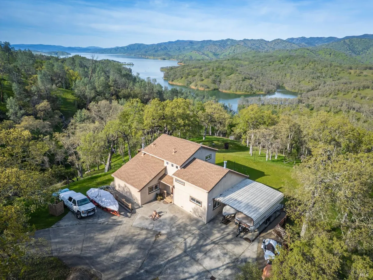 Northern California Real Estate | View 1081 Steele Canyon Road | room 2