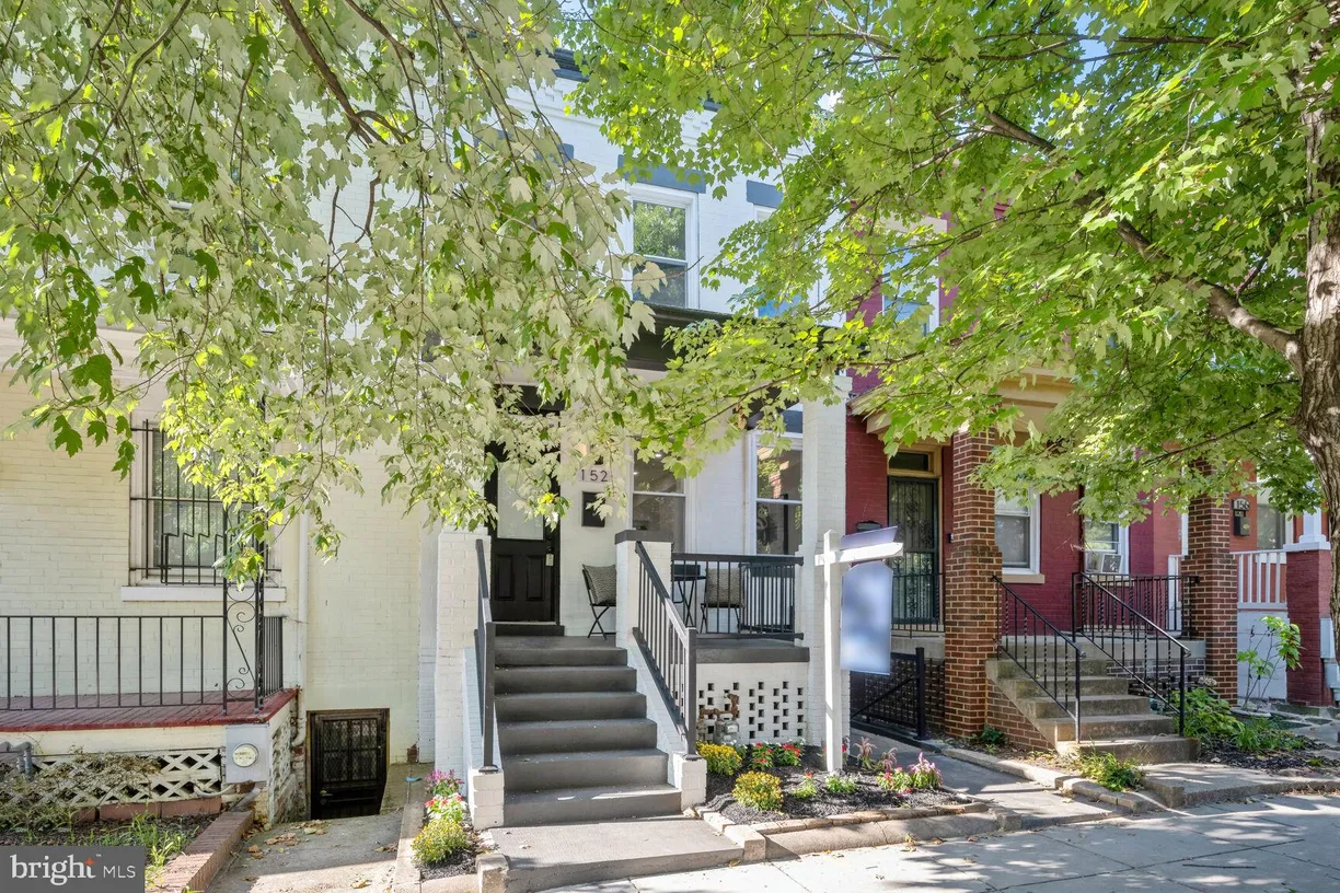 Washington Metro Area Real Estate | View 152 W Street NW | room 2