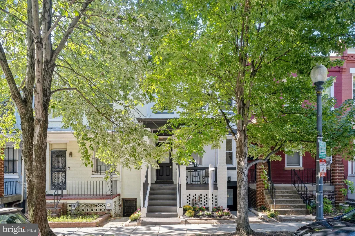 Washington Metro Area Real Estate | View 152 W Street NW | room 1