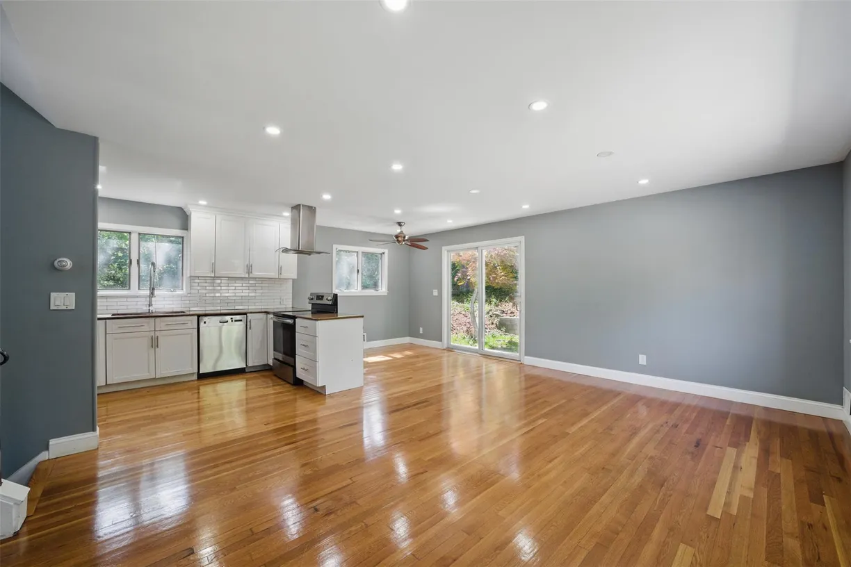 Westchester Real Estate | View 1 Renee Gate Street | room 2