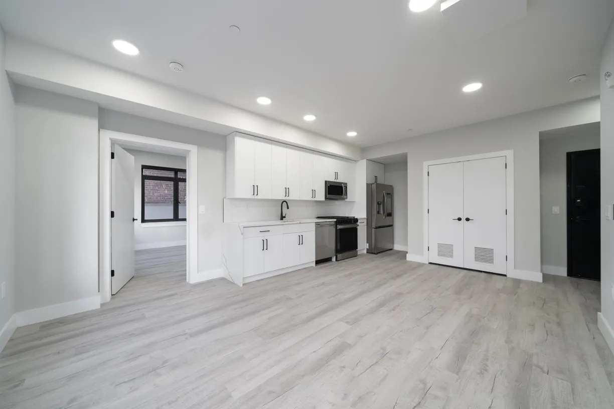 Jersey City/Hoboken Real Estate | View 80 Romaine Ave Unit# 2A | room 1