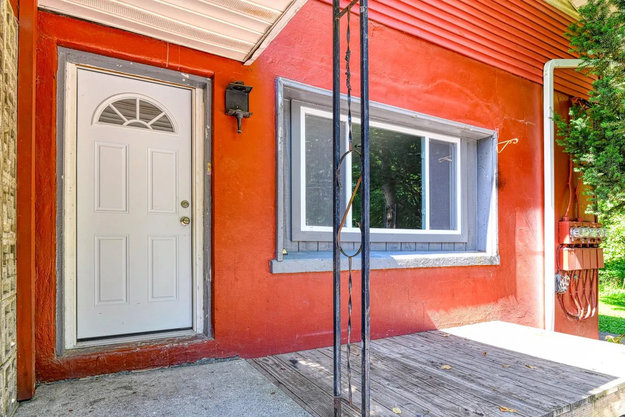 Rockland/Orange/NJ Real Estate | View 1614 Route 9w Unit# 1 | 2 Beds, 1 Bath