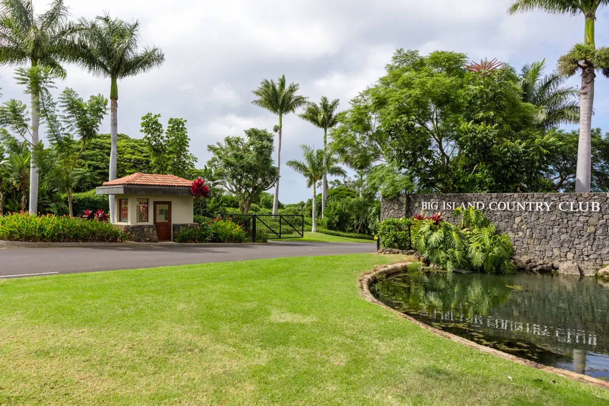 Hawaii Real Estate | View 51 PUU KAMANU LN | room 20 | View 21