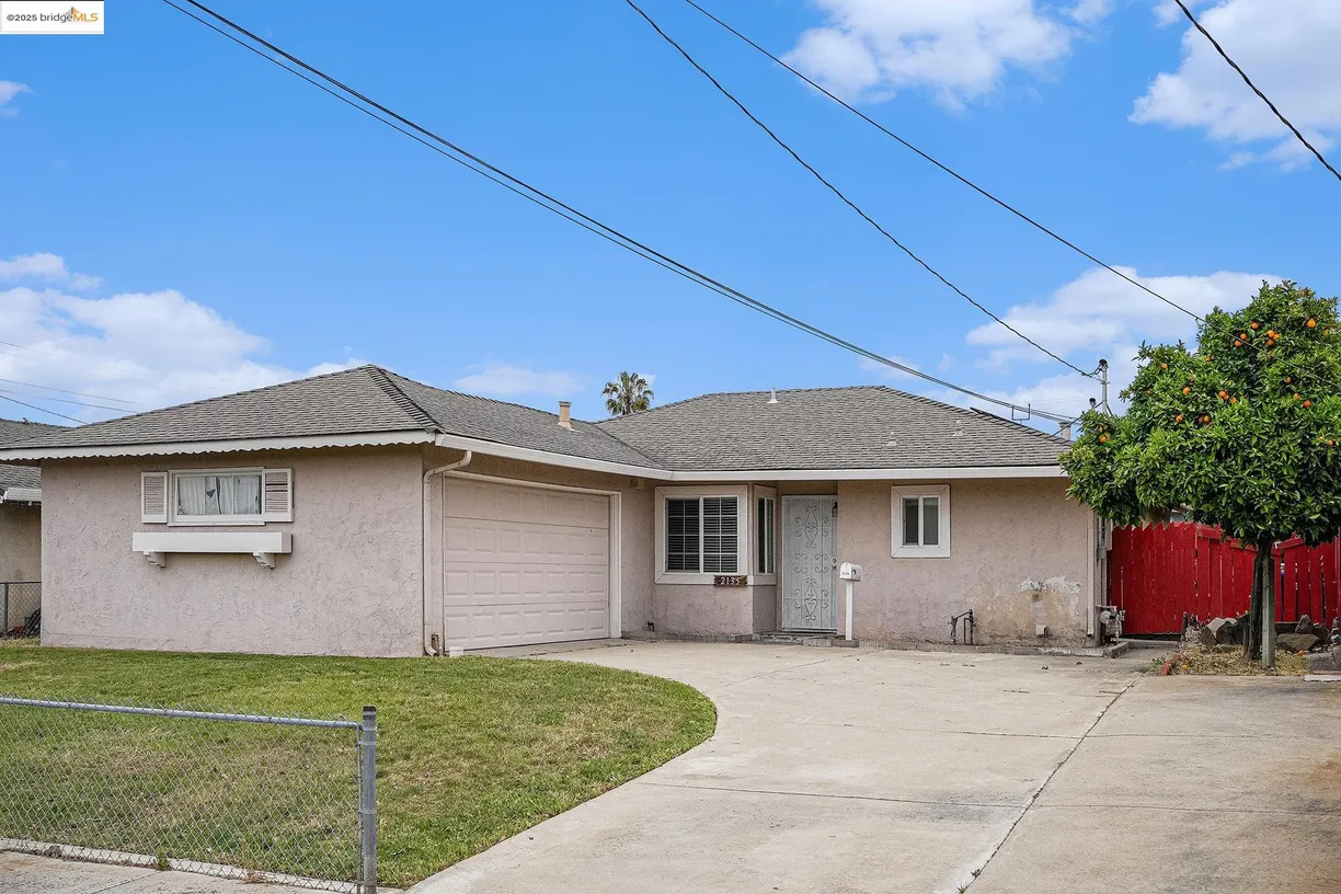 Northern California Real Estate | View 2135 Marsh Ave | room 2