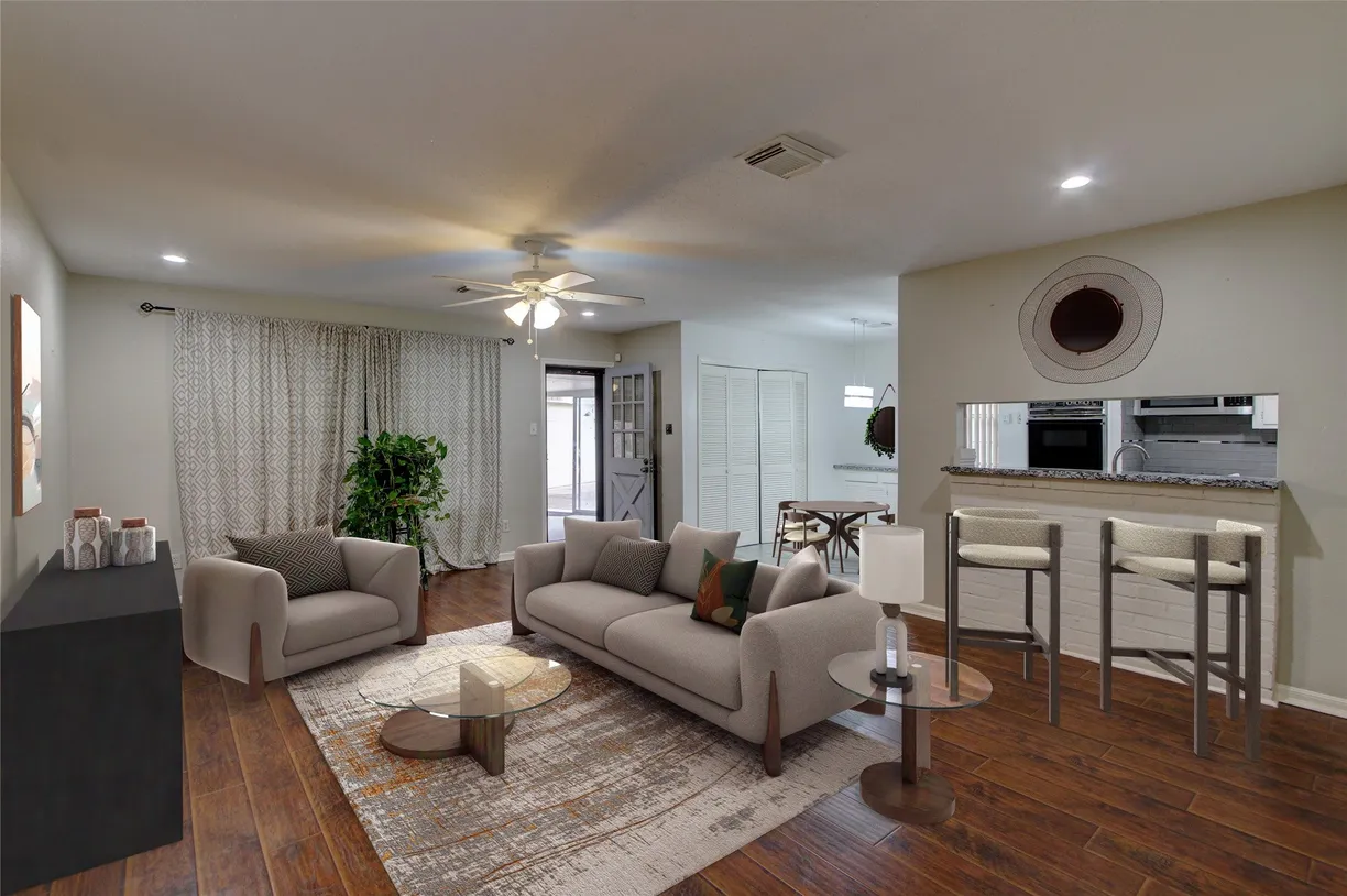 Houston Suburbs Real Estate | View 9234 Landwood Drive | room 1