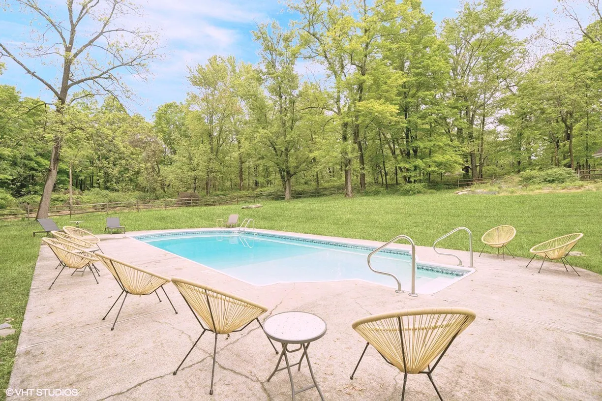 Hudson Valley Real Estate | View 893 Laroe And Co Hwy 45 | room 2