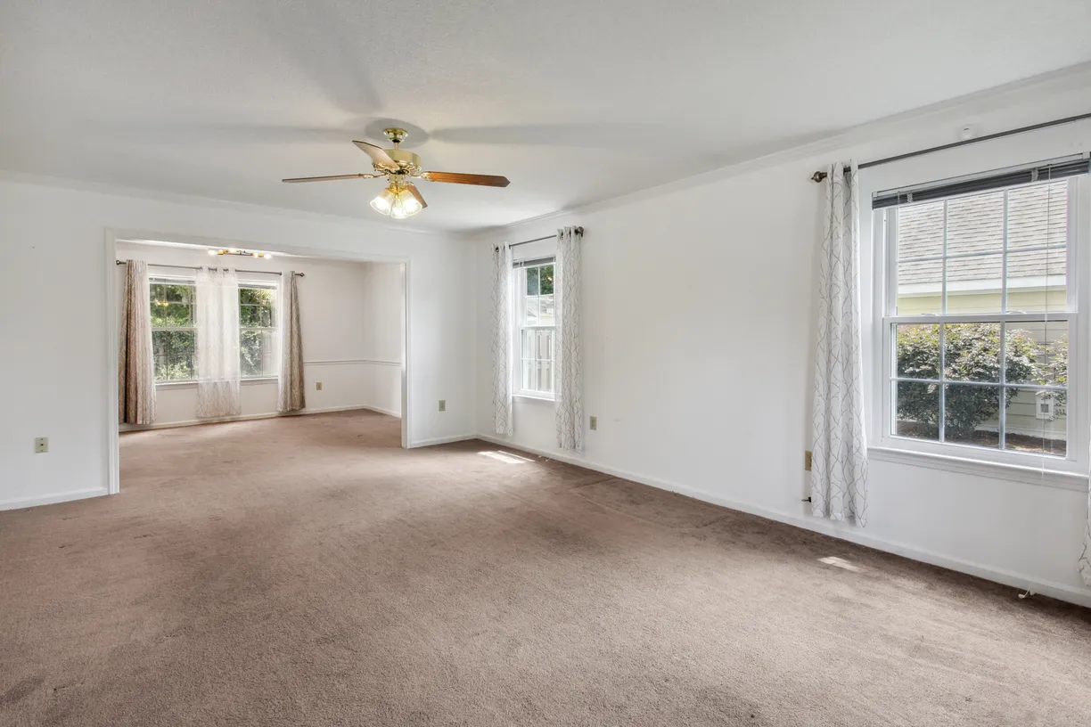 Savannah Real Estate | View 21 River Bluff Drive | room 1 | View 2