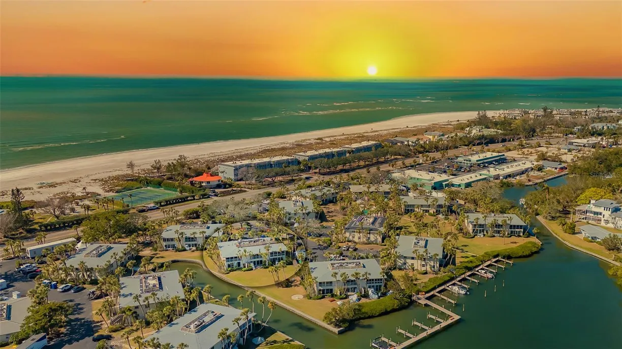 Sarasota/St. Petersburg Real Estate | View 6750 Gulf Of Mexico Drive #153 | room 1