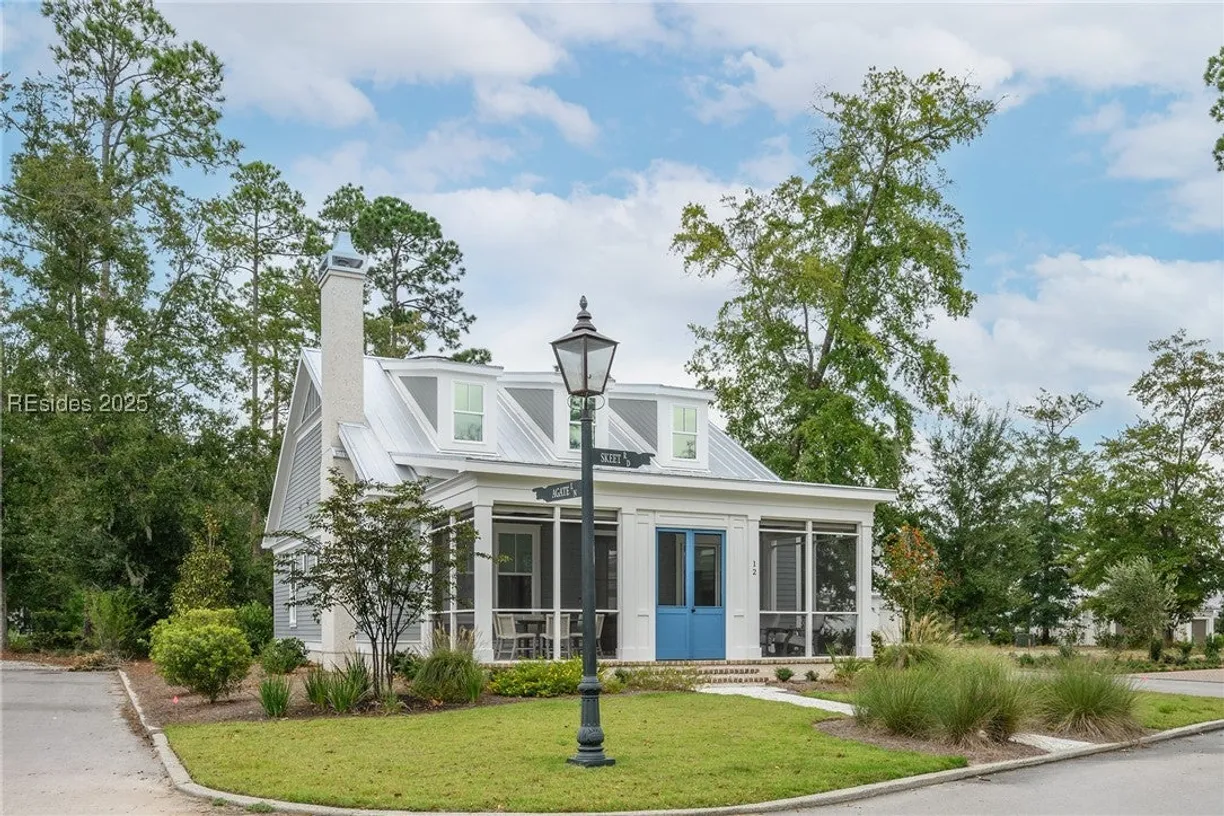 Charleston, SC Real Estate | View 12 Skeet Road | 2 Beds, 2 Baths