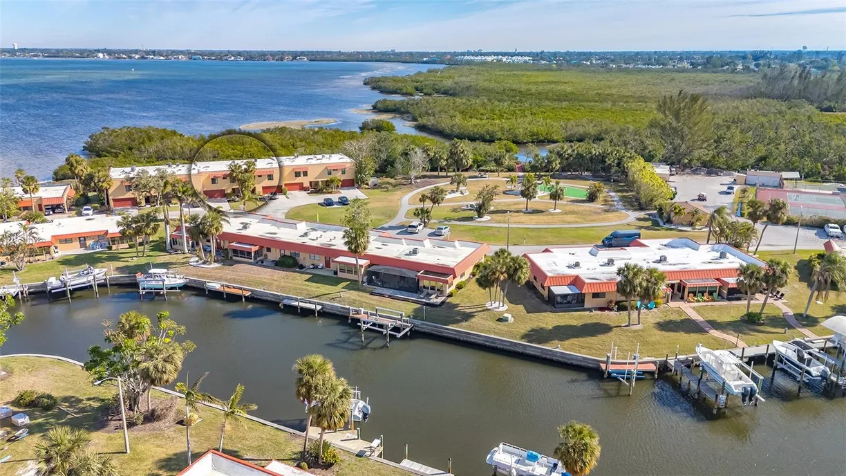 Sarasota/St. Petersburg Real Estate | View 4009 Catalina Drive #178 | room 1