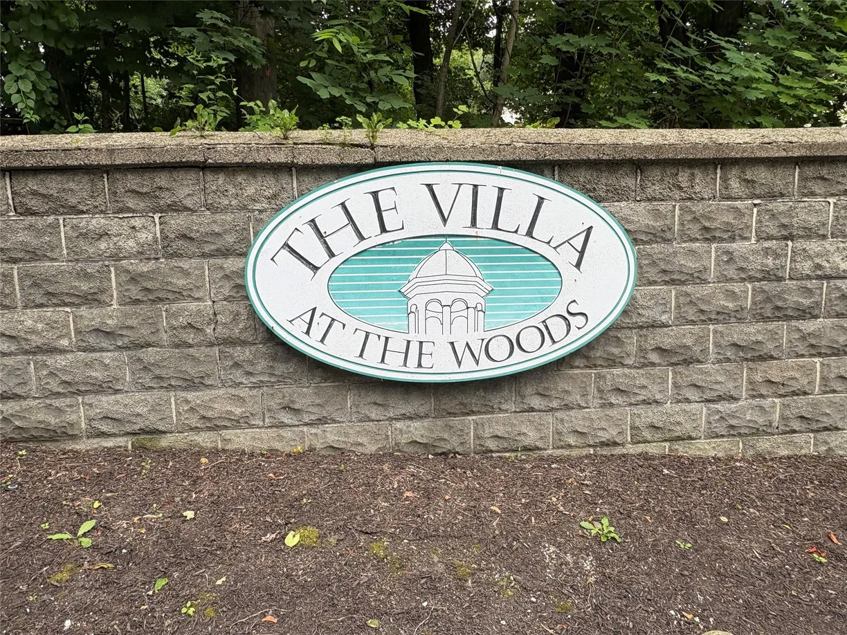 Westchester Real Estate | View 2411 Villa At The #2411 | room 1