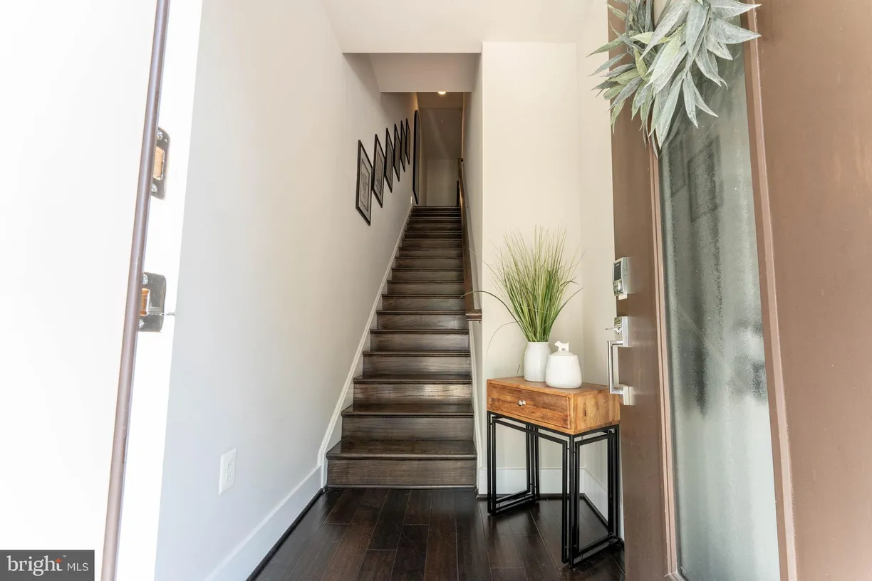 Washington Metro Area Real Estate | View 234 Caulfield Lane | room 2