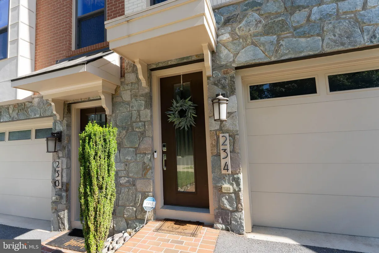 Washington Metro Area Real Estate | View 234 Caulfield Lane | room 1