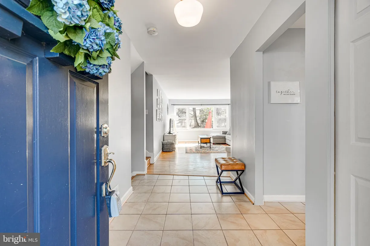 Washington Metro Area Real Estate | View 16811 Bethayres Road | room 2