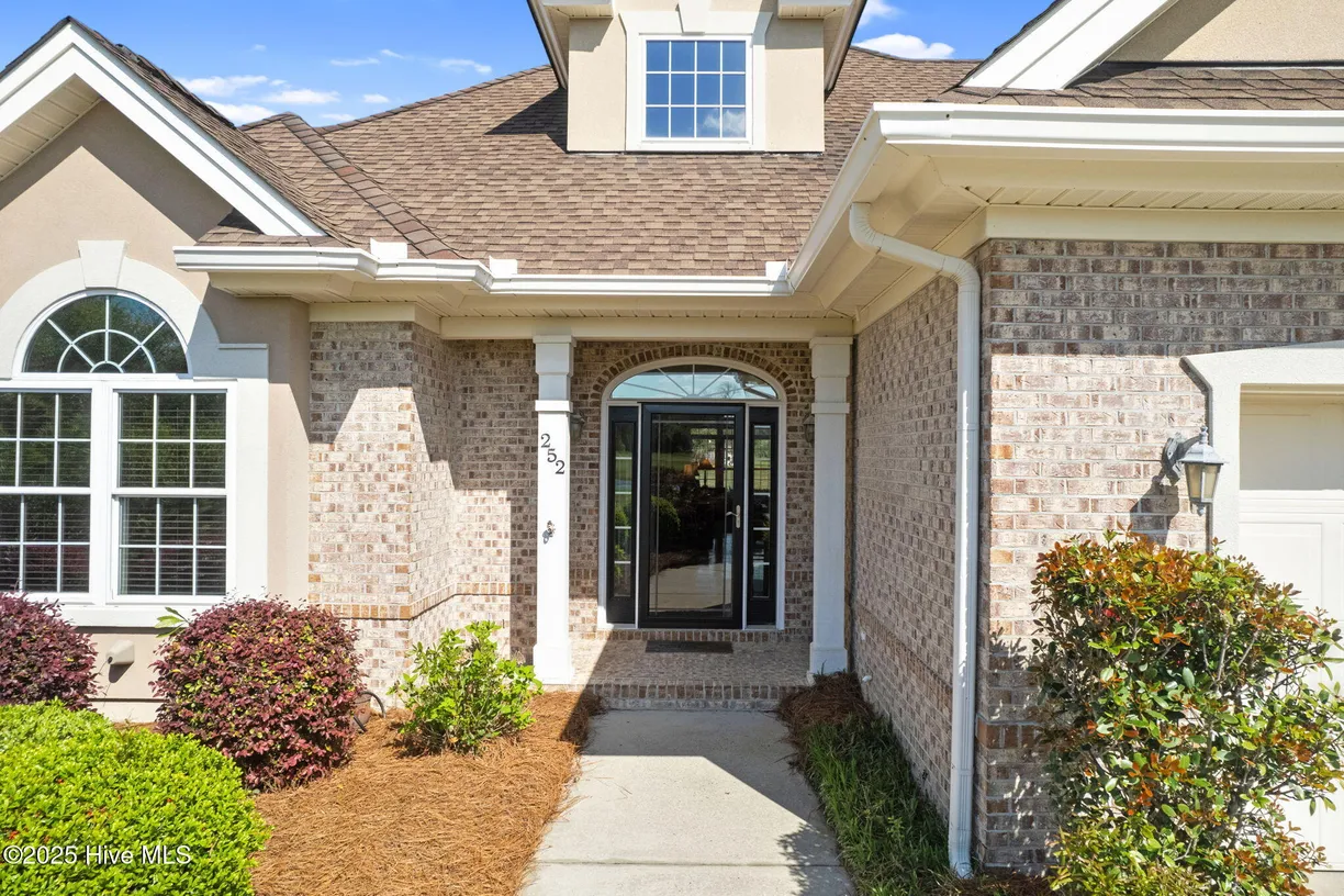 Wilmington, NC Real Estate | View 252 Sedgefield Place Sw | room 2