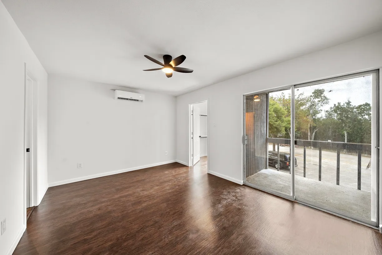 Houston Real Estate | View 8312 Jorine Drive #8312 | room 1