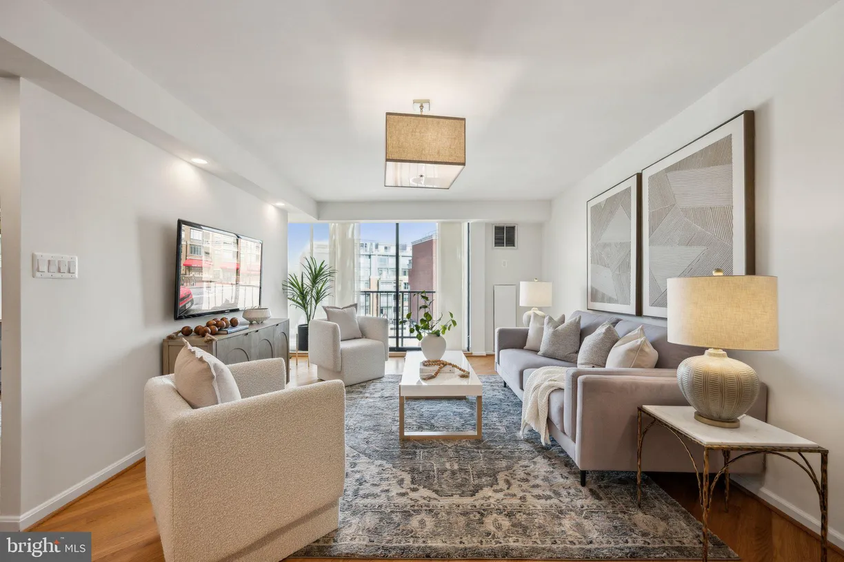 Washington Metro Area Real Estate | View 2555 Pennsylvania Avenue NW Unit# 918 | 2 Beds, 2 Baths