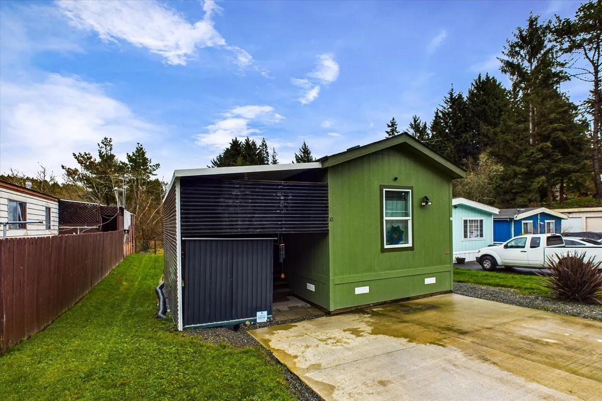 Northern California Real Estate | View 700 Sea Avenue | room 1