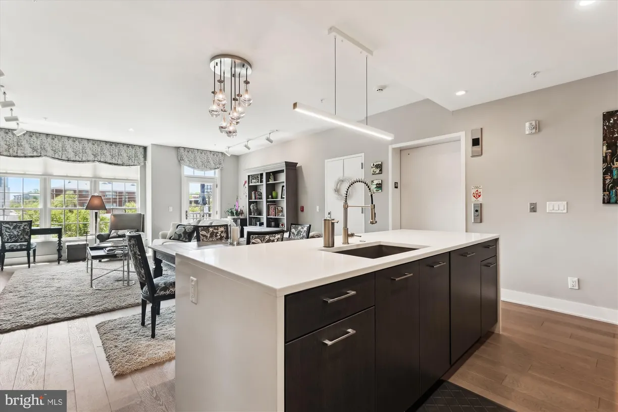 Washington Metro Area Real Estate | View 1701 16th Street N Unit# 345 | room 2