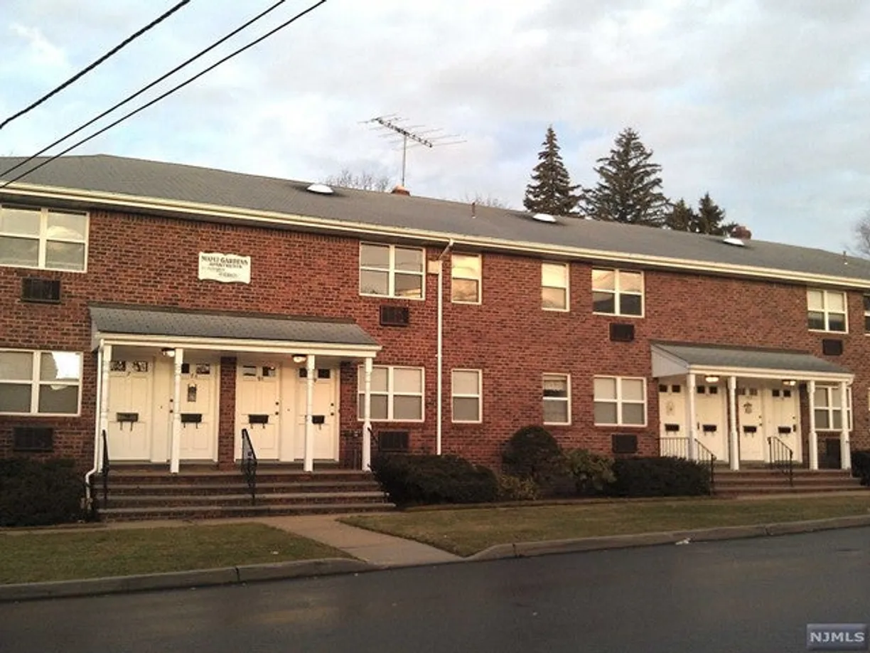 Bergen County Real Estate | View 7A North Maple Avenue | 1 Bed, 1 Bath