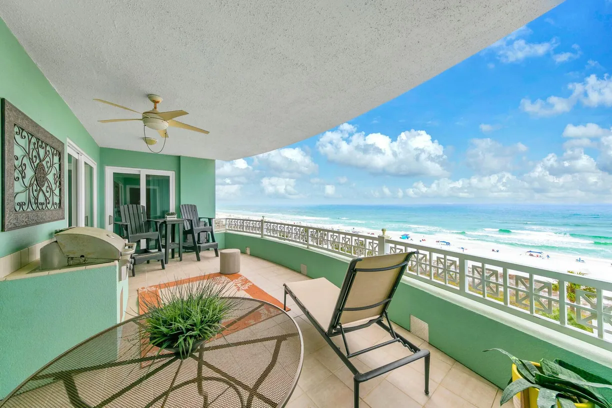 Northwest Florida Real Estate | View 7505 Thomas Drive Unit# # 512B | 2 Beds, 2 Baths