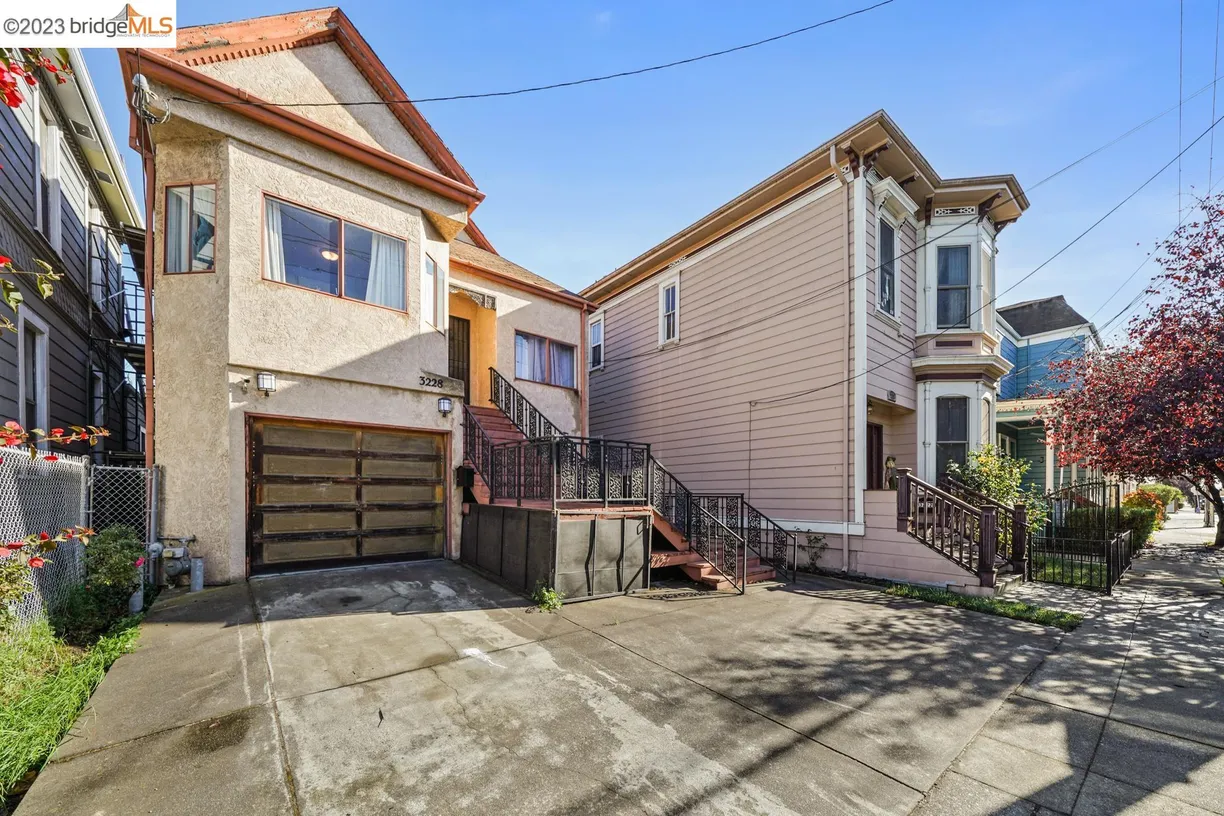 Northern California Real Estate | View 3228 Magnolia Street | room 2