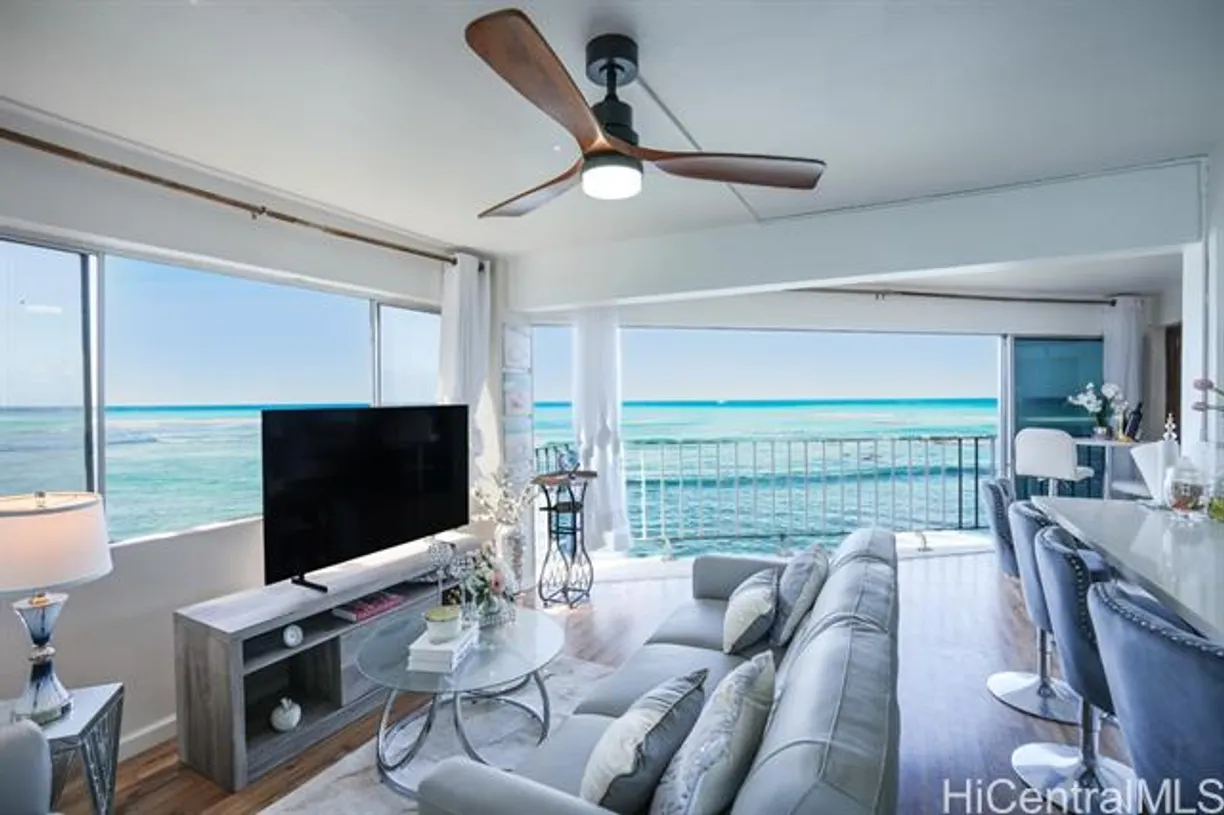 Hawaii Real Estate | View 2957 Kalakaua Avenue, #306 | 1 Bed, 1 Bath