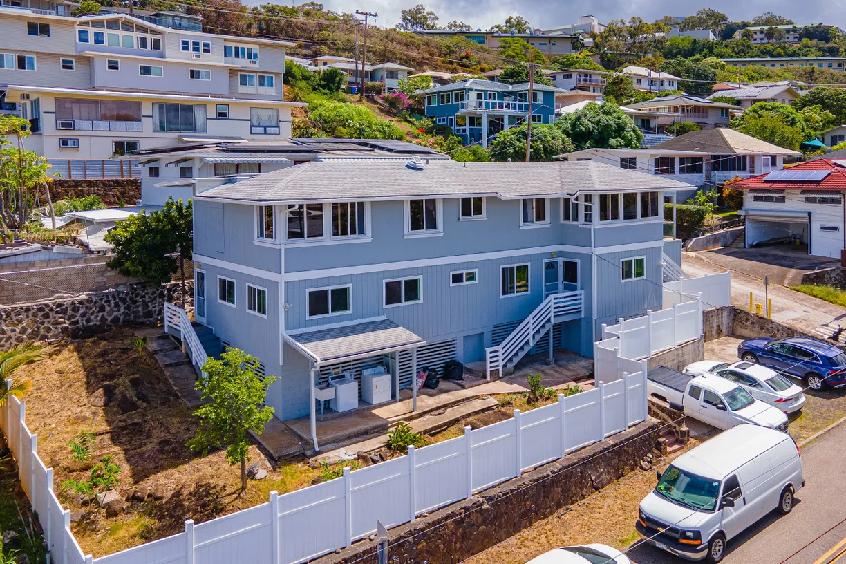 Hawaii Real Estate | View 1653 Kealia Drive | 8 Beds, 5 Baths