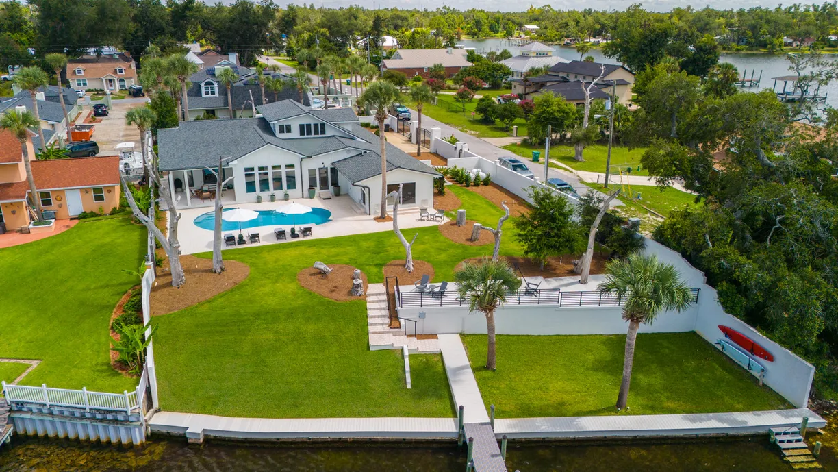 Northwest Florida Real Estate | View 1212 E Park Street | room 1