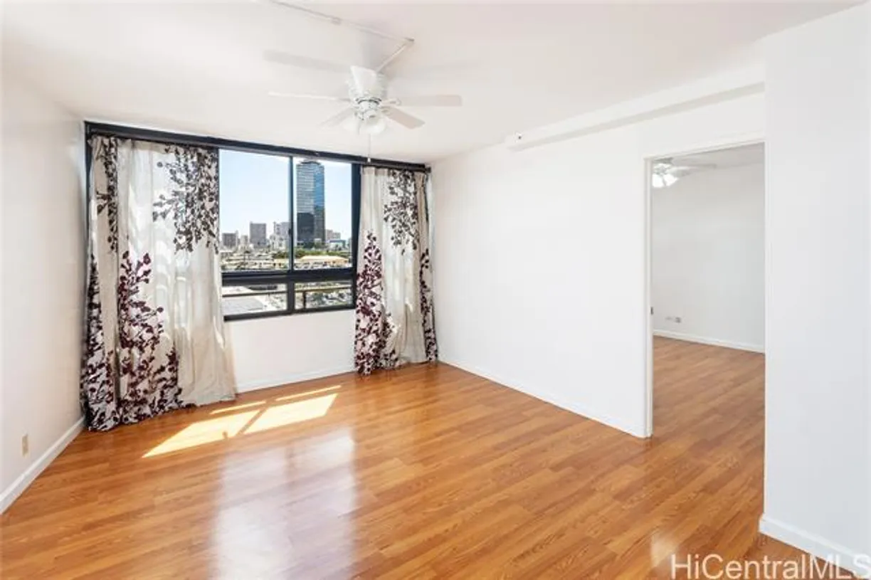 Hawaii Real Estate | View 750 Kaheka Street, #607 | room 1