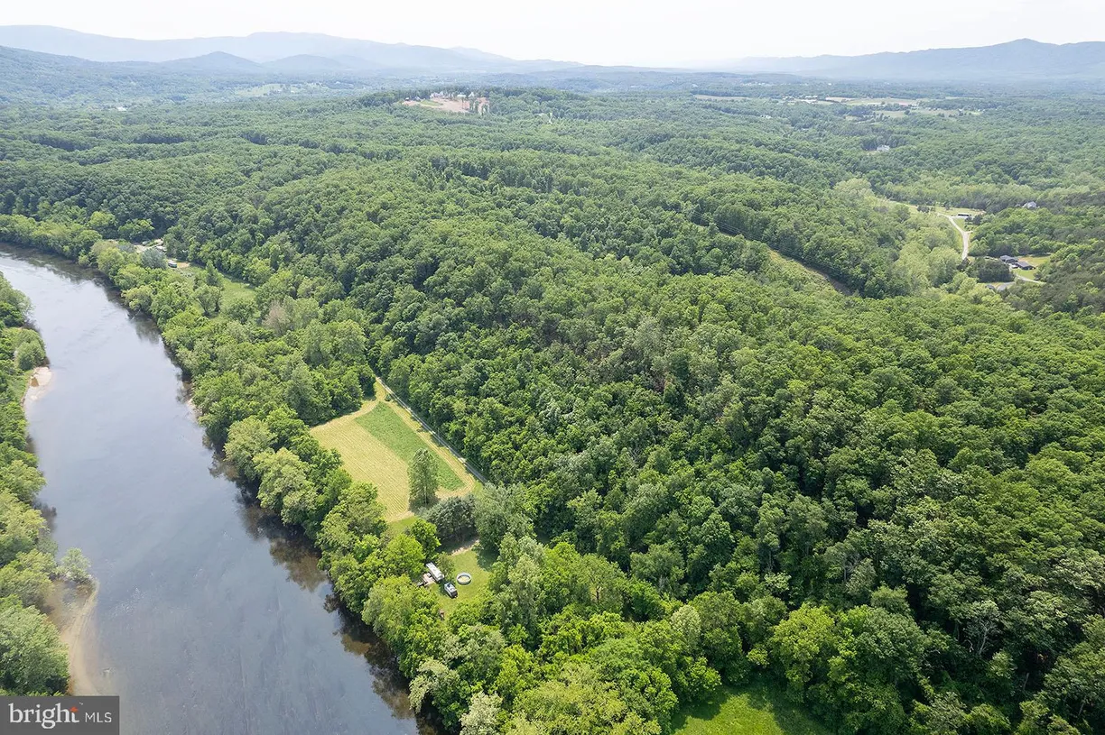 Washington Metro Area Real Estate | View 1181 Catlett Mountain Road | room 2