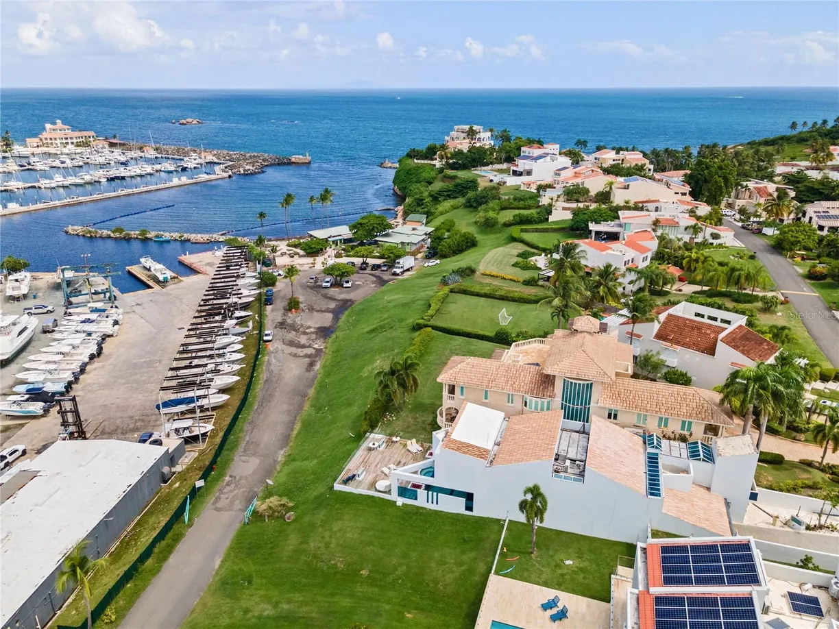 Puerto Rico Real Estate | View Harbor View Palmas Del Mar Drive #18 | room 1