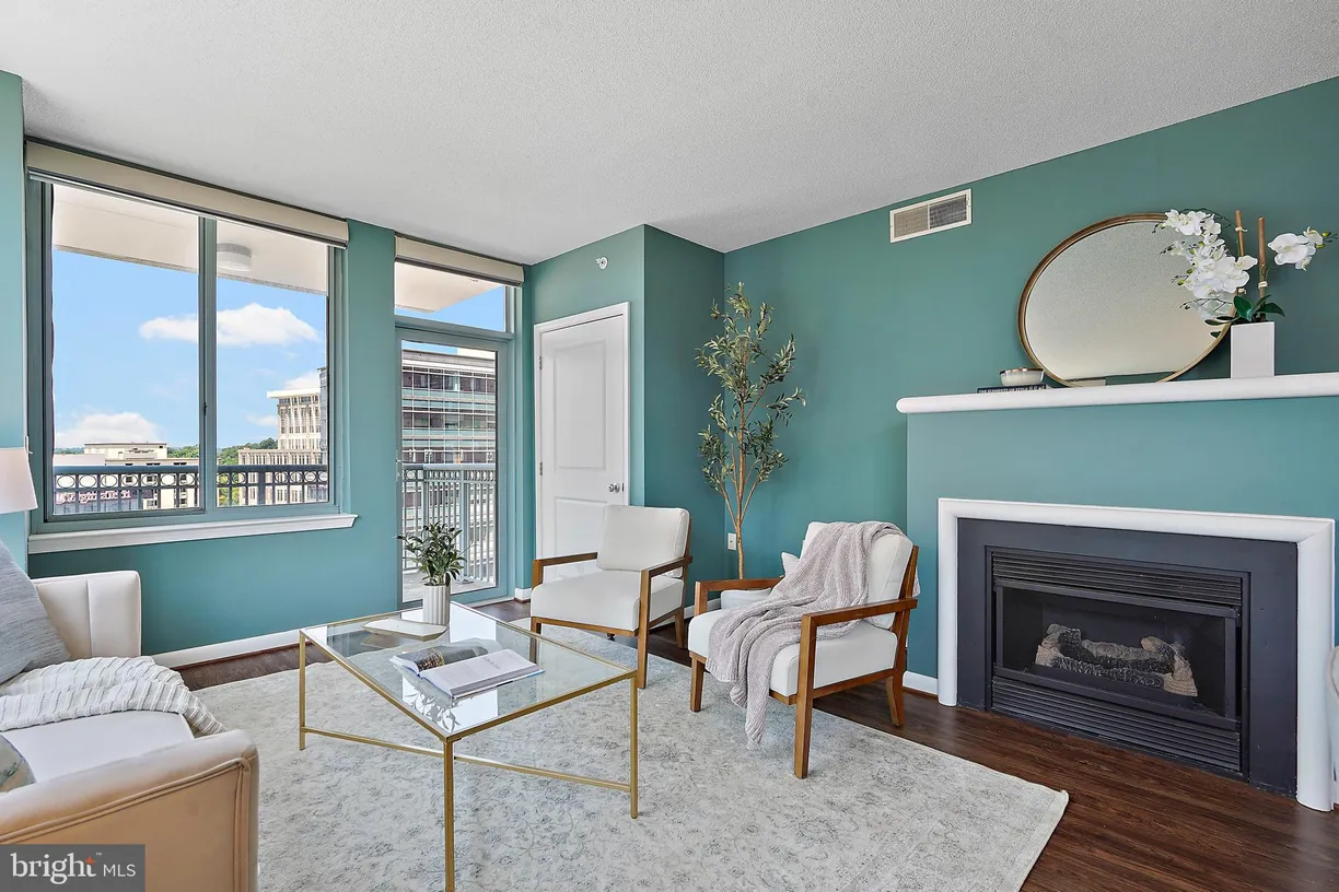 Washington Metro Area Real Estate | View 851 N Glebe Road Unit# 1304 | room 2