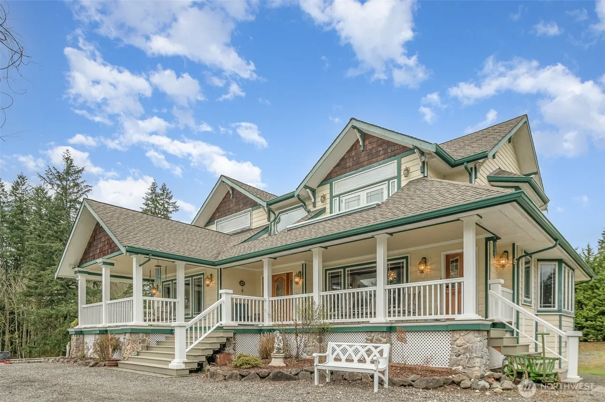 Seattle Area Real Estate | View 18530 SE 145th Street | room 1
