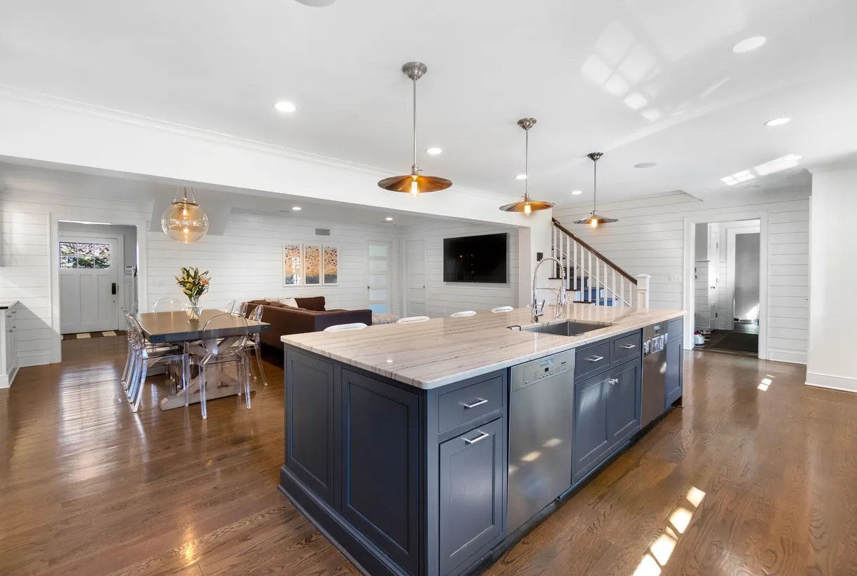 Greenwich Real Estate | View 11 Colonial Lane | 14 | View 12