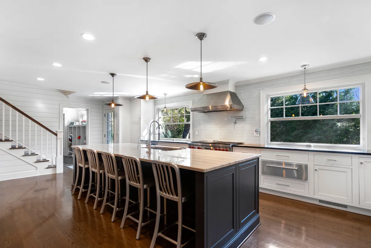 Greenwich Real Estate | View 11 Colonial Lane | 9 | View 7
