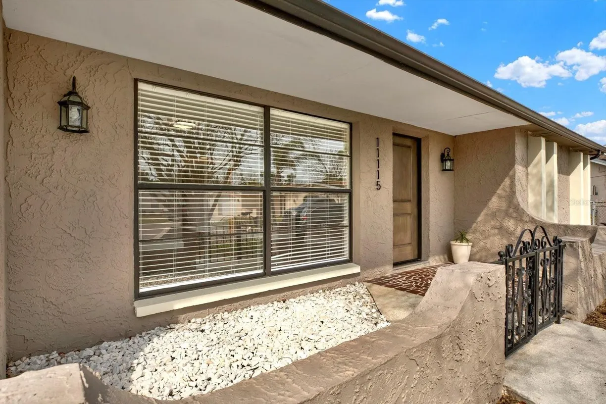 Sarasota/St. Petersburg Real Estate | View 11115 Mckinley Drive | room 2