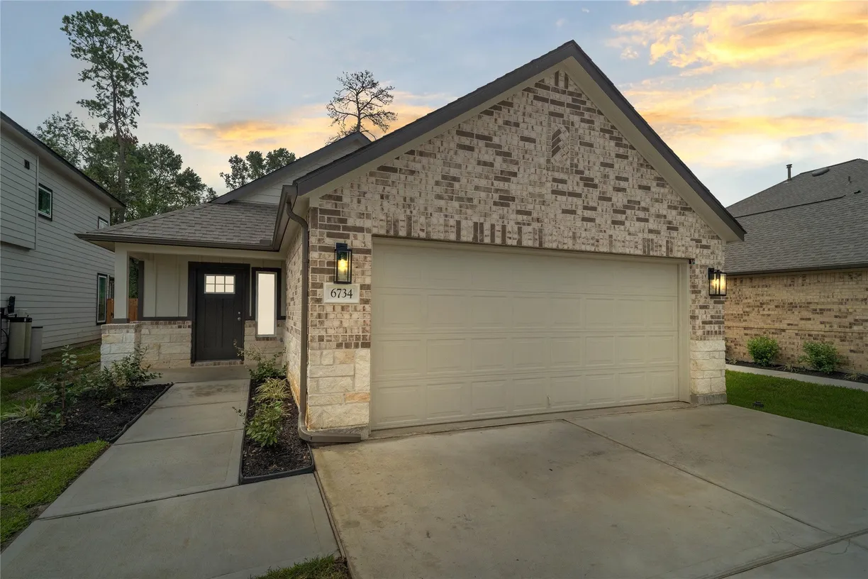Houston Suburbs Real Estate | View 6734 Old Cypress Landing Lane | 3 Beds, 2 Baths