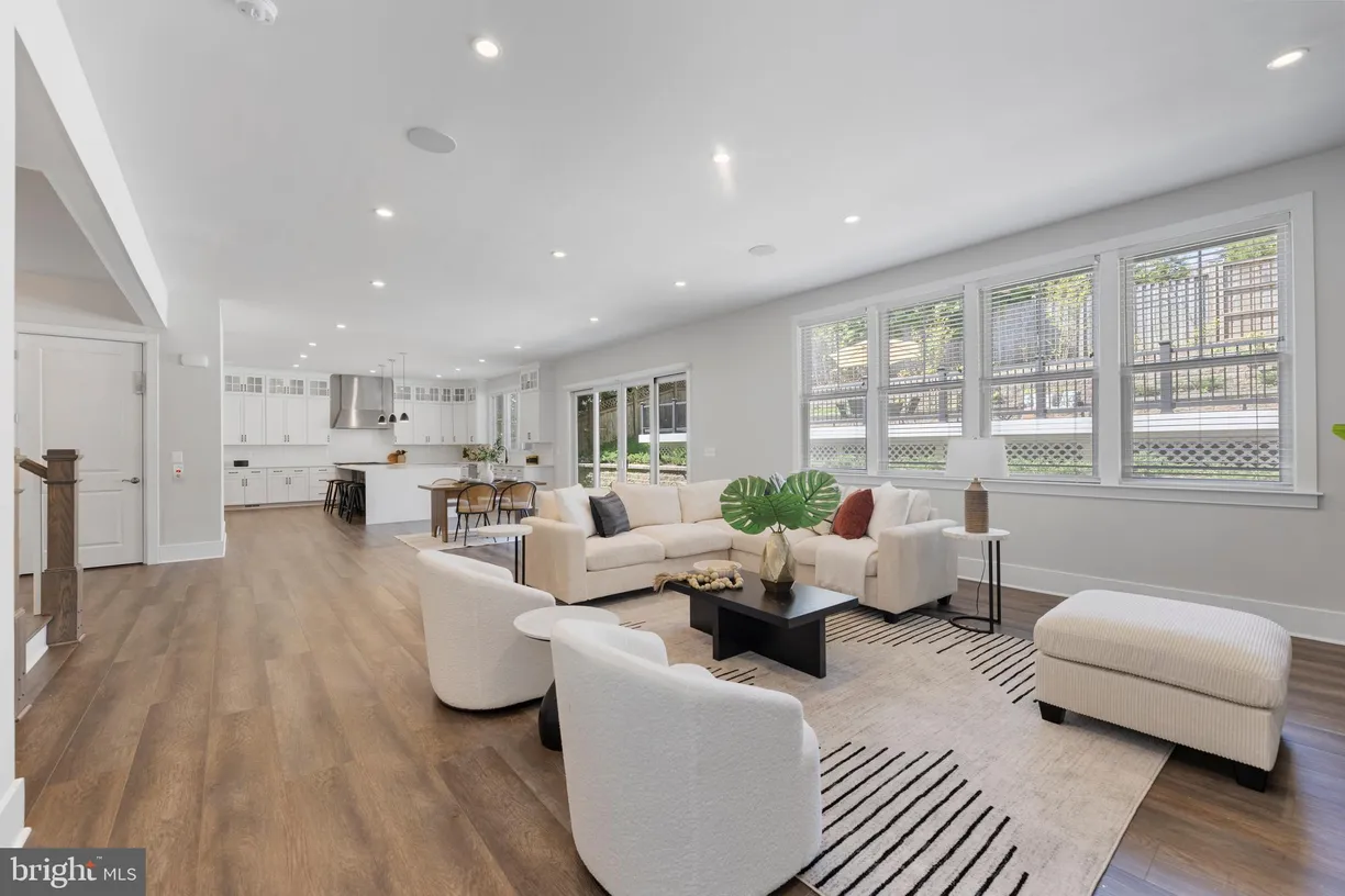 Washington Metro Area Real Estate | View 3812 N Nelson Street | room 1